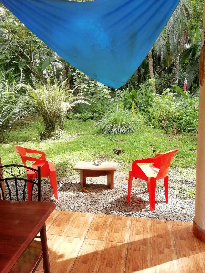 Green Corner Cahuita Exterior photo